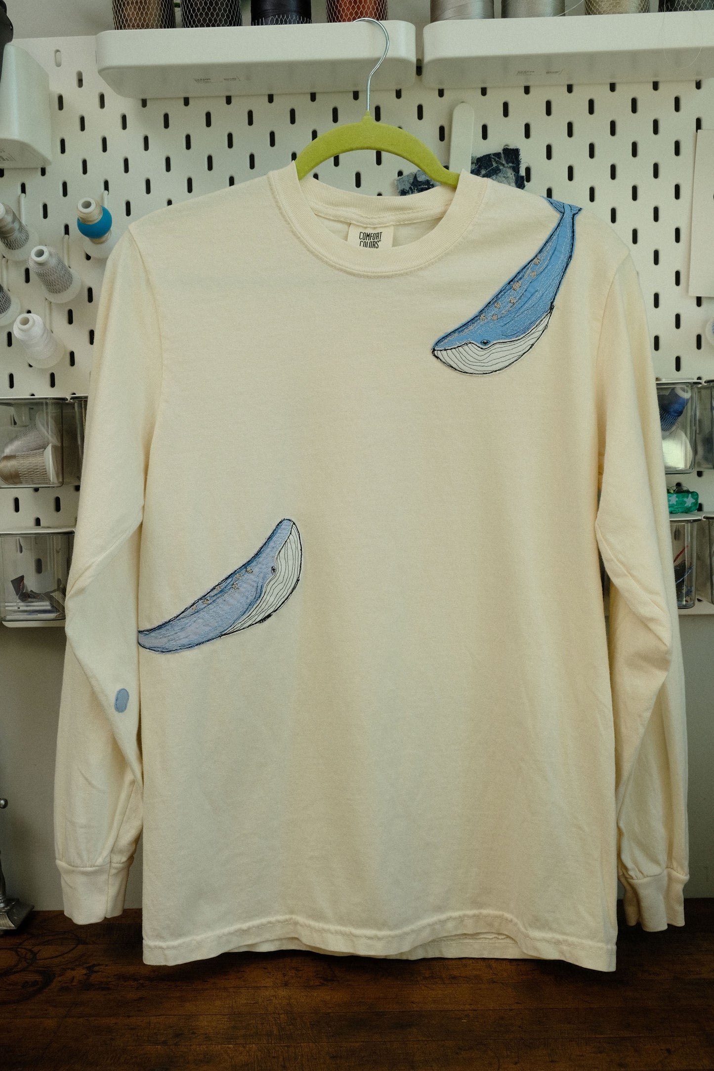 double whale long sleeve *SMALL*