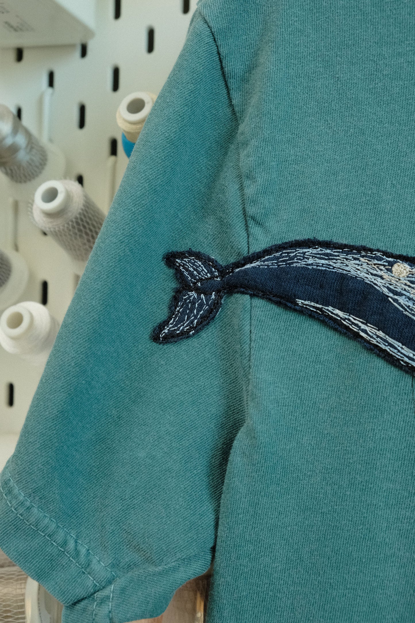 double whale tee *MEDIUM*