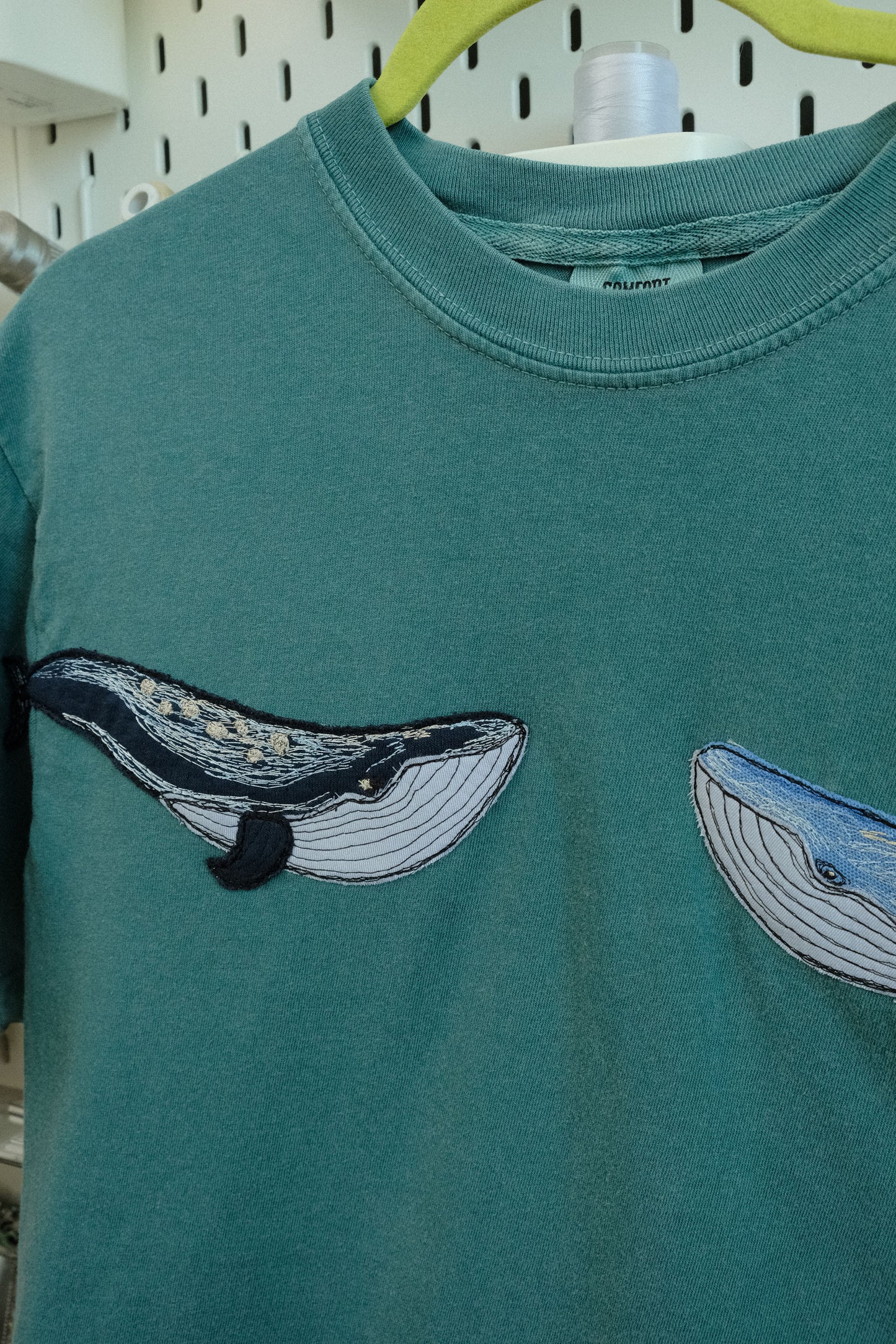 double whale tee *MEDIUM*