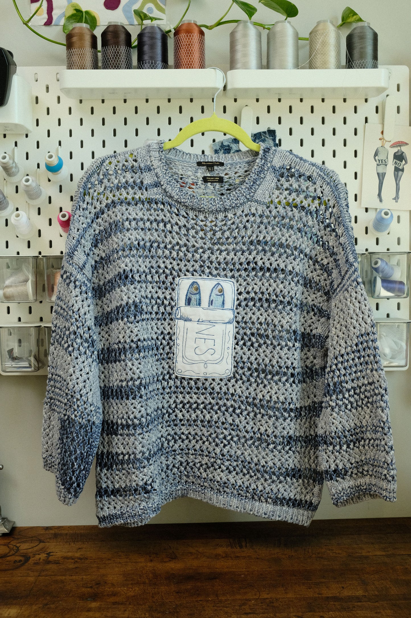 sardines! open weave knit sweater *SMALL*