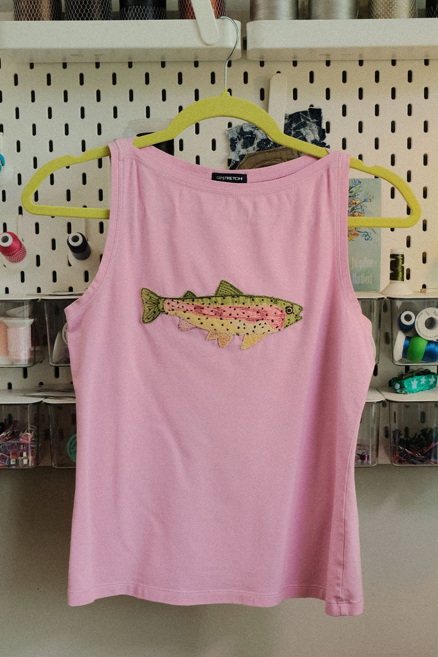 trout tank *X SMALL*