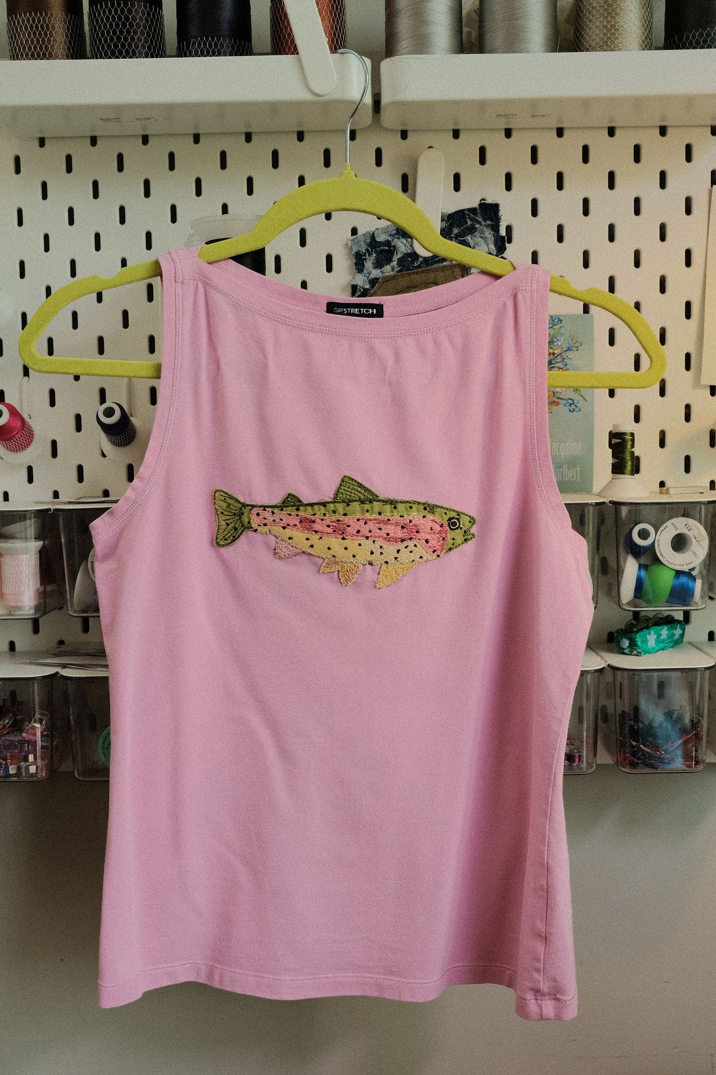 trout tank *X SMALL*