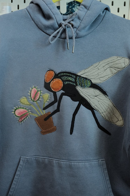 fly & her venus fly trap *MEDIUM*