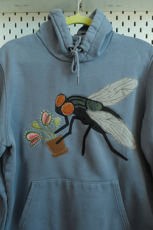 fly & her venus fly trap *MEDIUM*