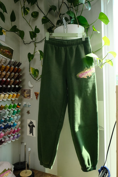trout sweatpants *X SMALL oversized*