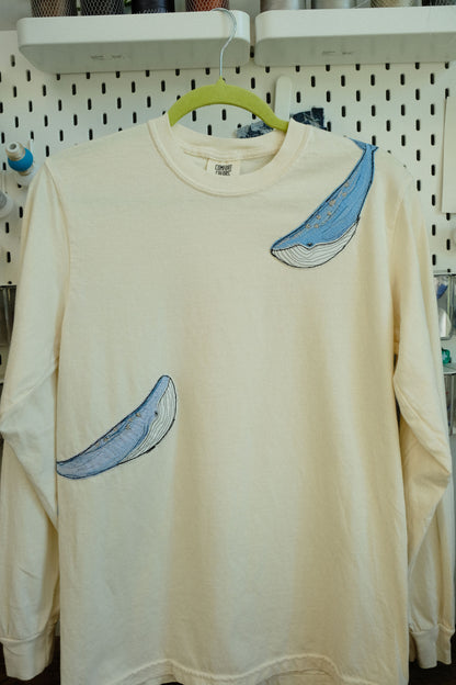 double whale long sleeve *SMALL*