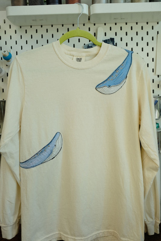double whale long sleeve *SMALL*