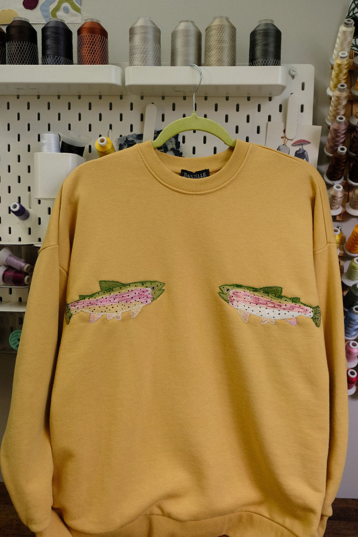 double trout crewneck *small oversized*