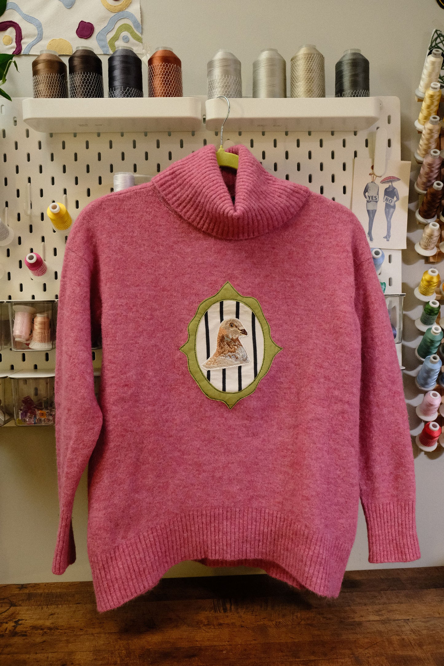 pigeon portrait sweater *x small*