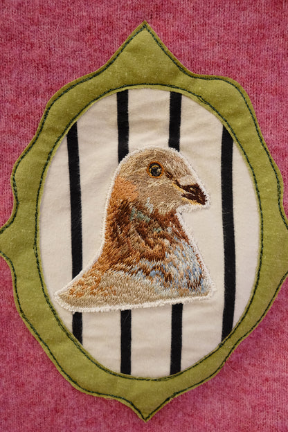 pigeon portrait sweater *x small*