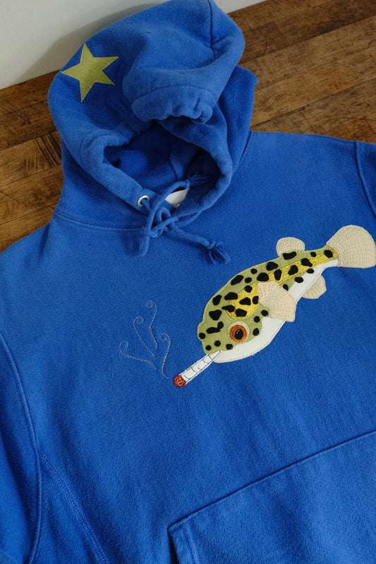 pufferfish star hoodie *SMALL*