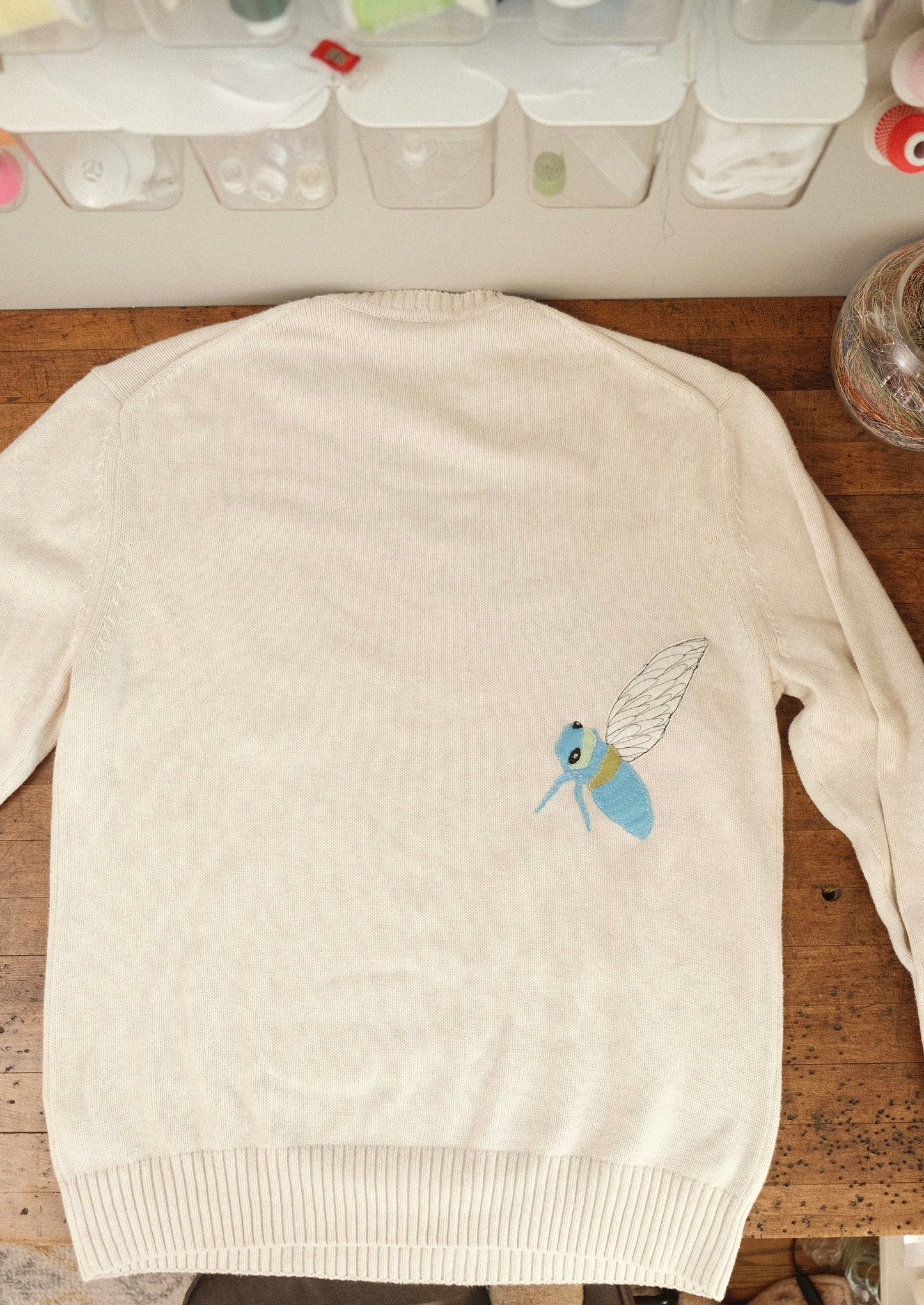 triple cicada sweater *medium/large*