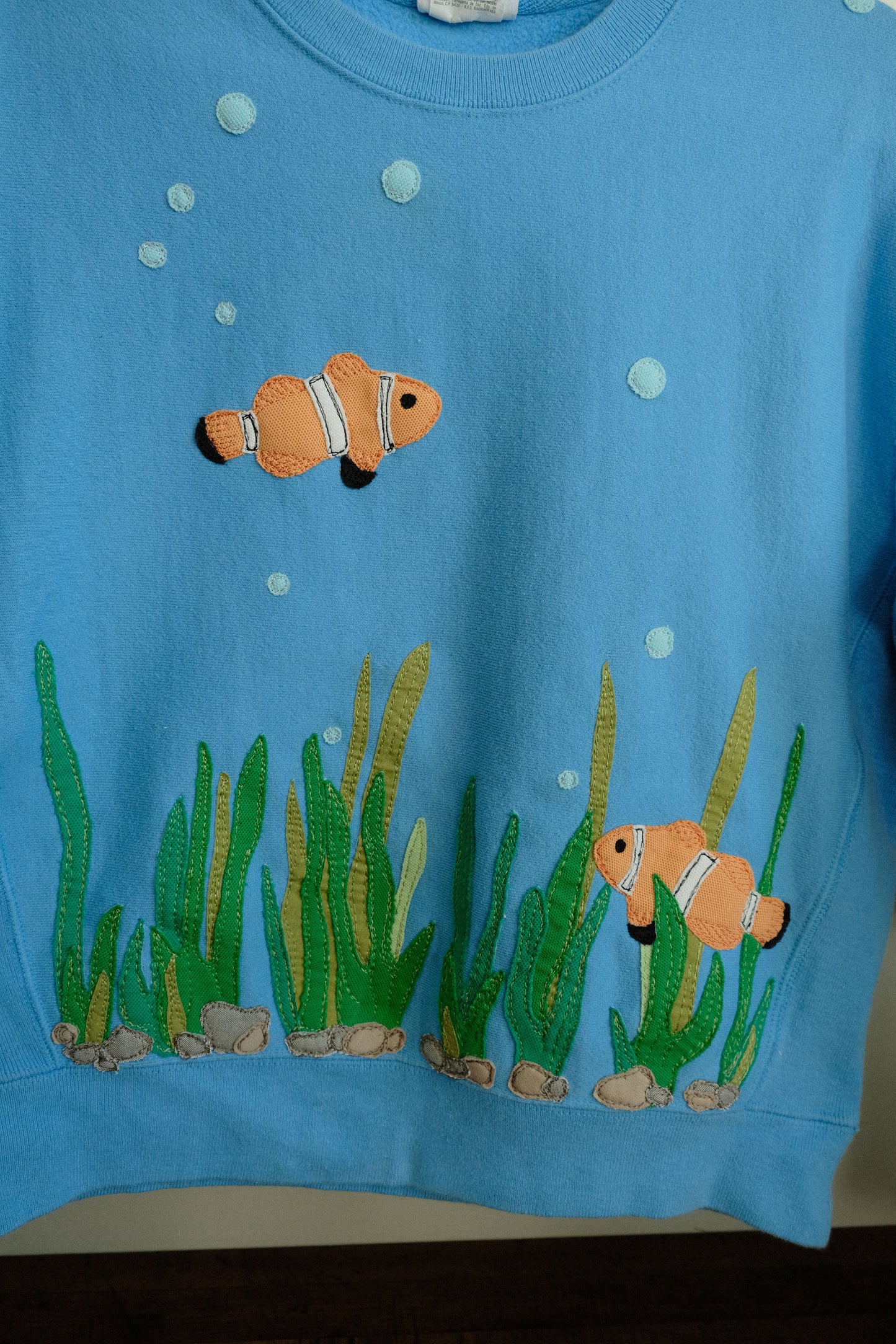 fish tank sweater *small/medium*