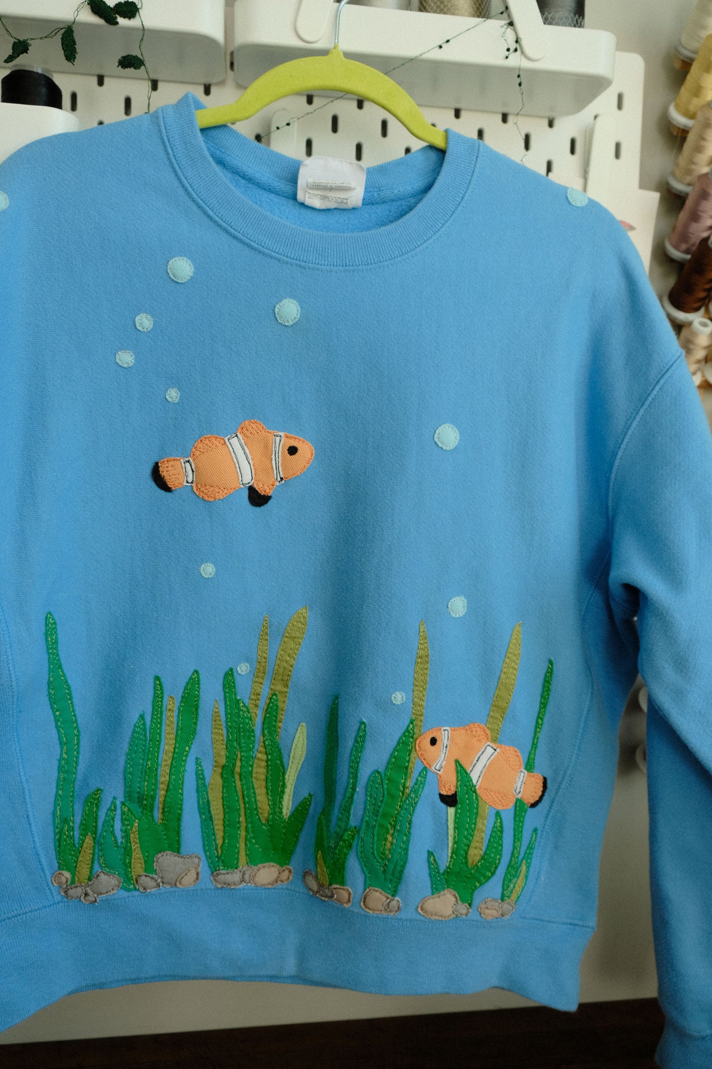 fish tank sweater *small/medium*