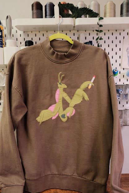 ciggy mantis mock neck *small oversized*