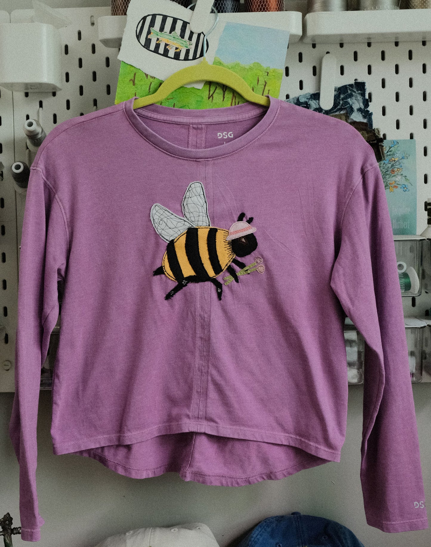bee long sleeve *MEDIUM*