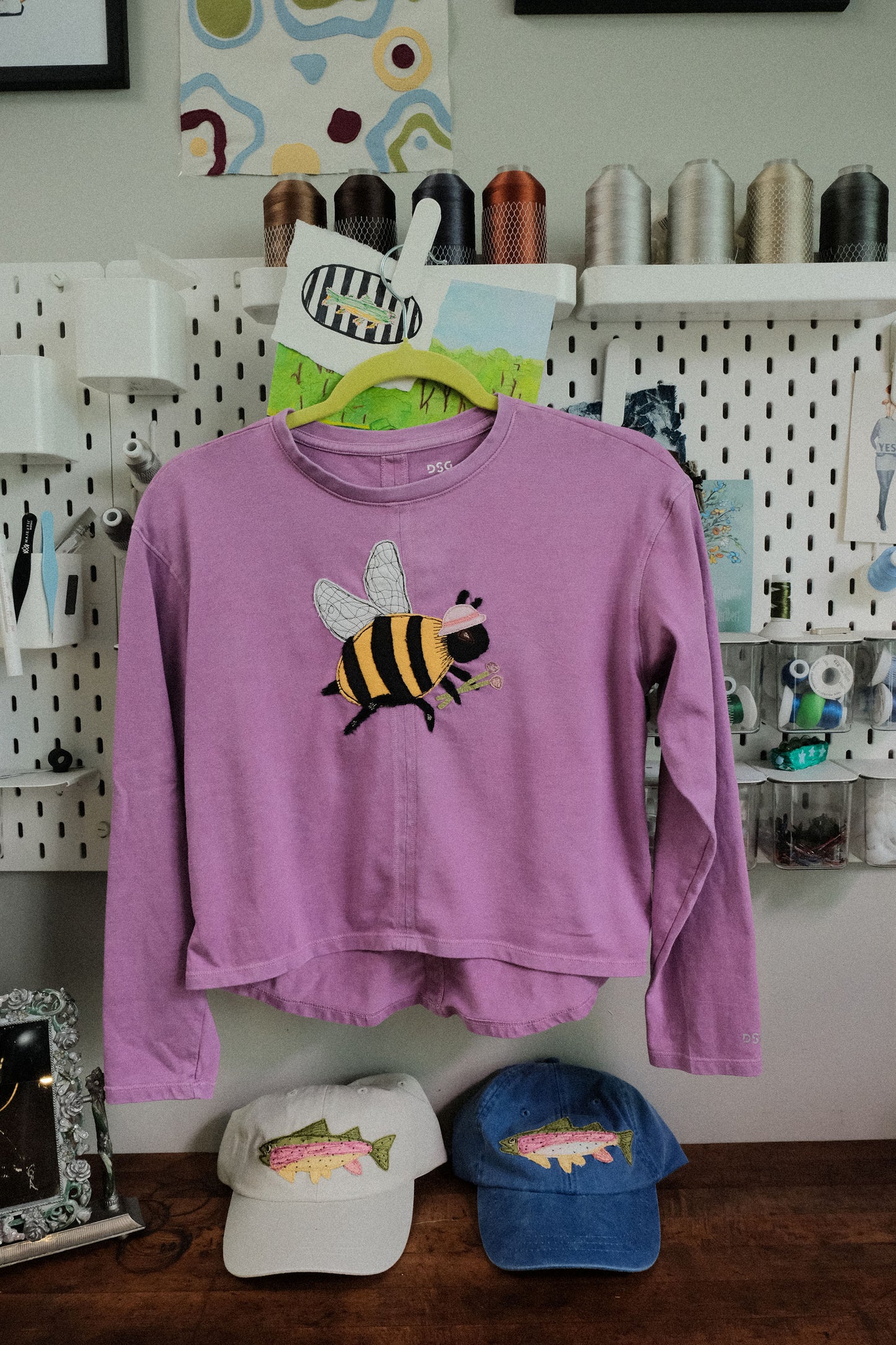 bee long sleeve *MEDIUM*