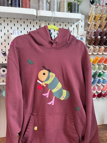 caterpillgirl hoodie *XL*